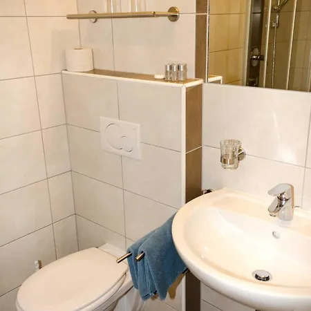 アパート Haus Alpin