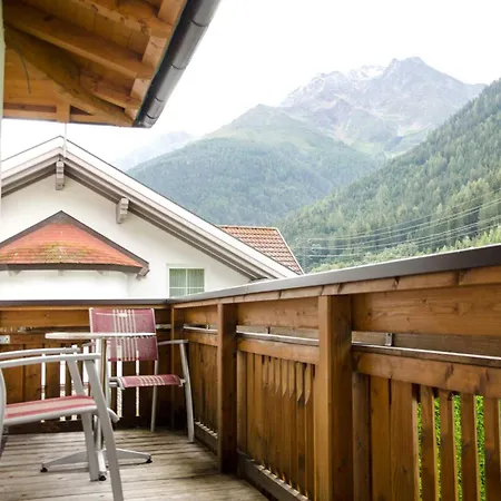 Haus Alpin Daire Pettneu am Arlberg