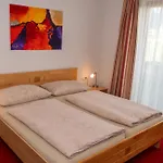 شقة Haus Alpin بيتنيو آم أرلبرغ
